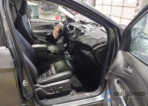 2018 Ford Escape Titanium from USA, damaged, VIN 1FMCU9J98JUB30889